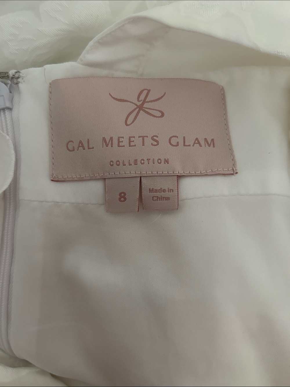 Gal Meets Glam Susie White Floral
Organza Fit & Flare Midi Dress - Picture 8 of 8